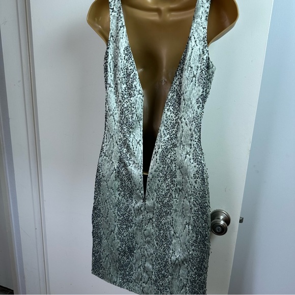 Cache Grayish Allover Beaded SnakePrint Vintage 90’s/Y2K Party Dress NWT 2 *Flaw - Picture 5 of 16